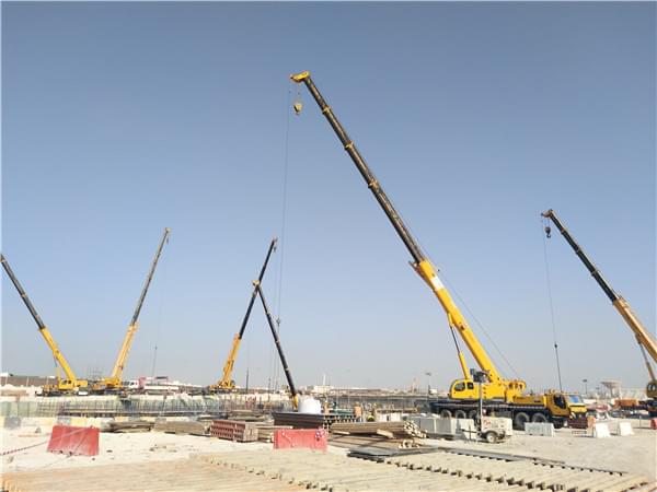 Truck cranes in Doha, Qatar